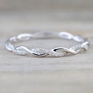 NEW💍STERLING SILVER DIAMOND TWISTED ETERNITY RING